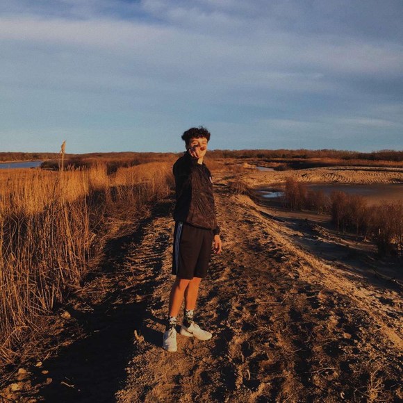 Meet your Posher, Keaton - Picture 1 of 1